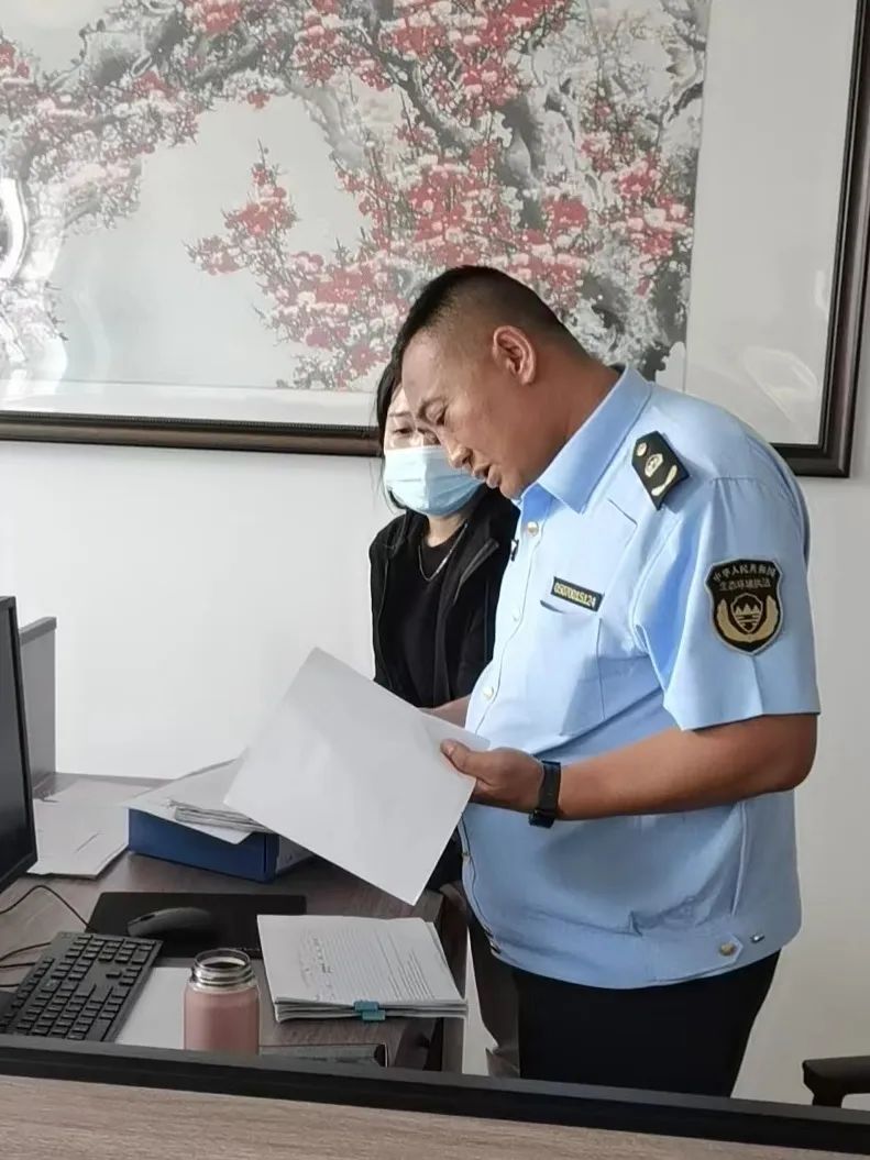 锡林郭勒盟生态环境局东乌旗分局开展工业固体废物隐患排查专项执法，保障土壤安全