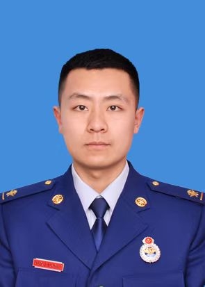 侯文杰