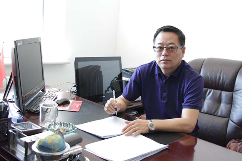 实行“谁执法谁普法”普法责任制 落实行政执法“三项制度”