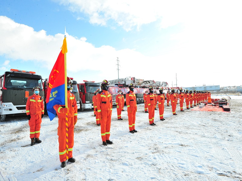 锡林郭勒盟消防救援支队积极参加总队“北疆蓝光”灭火救援实战拉动演练